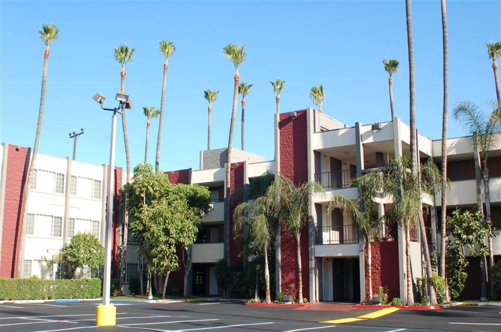 Best Western Plus Carriage Inn 3