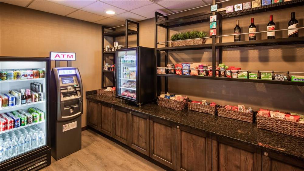 Best Western Plus City Center 4