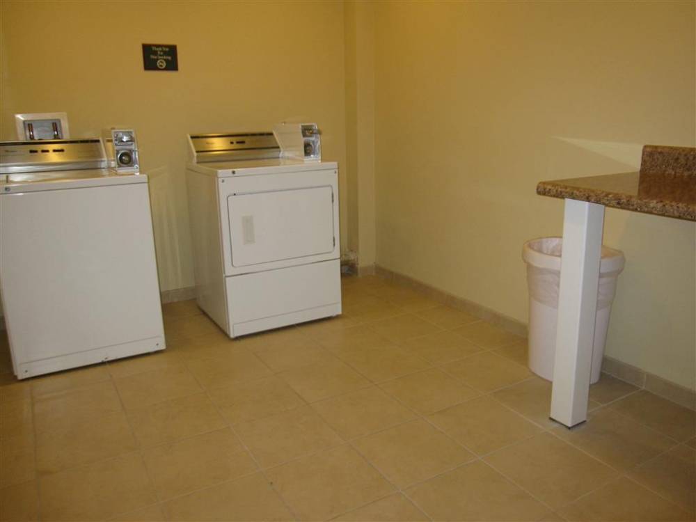 Best Western Plus First Coast Inn & Suites 5