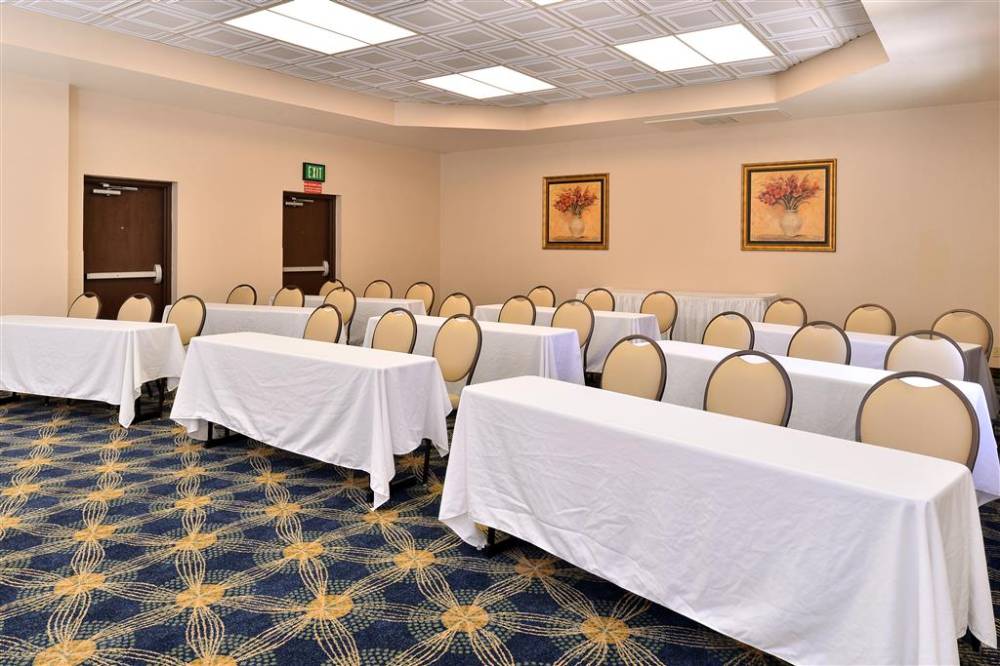 Best Western Plus Heritage Inn Rancho Cucamonga/ontario 3