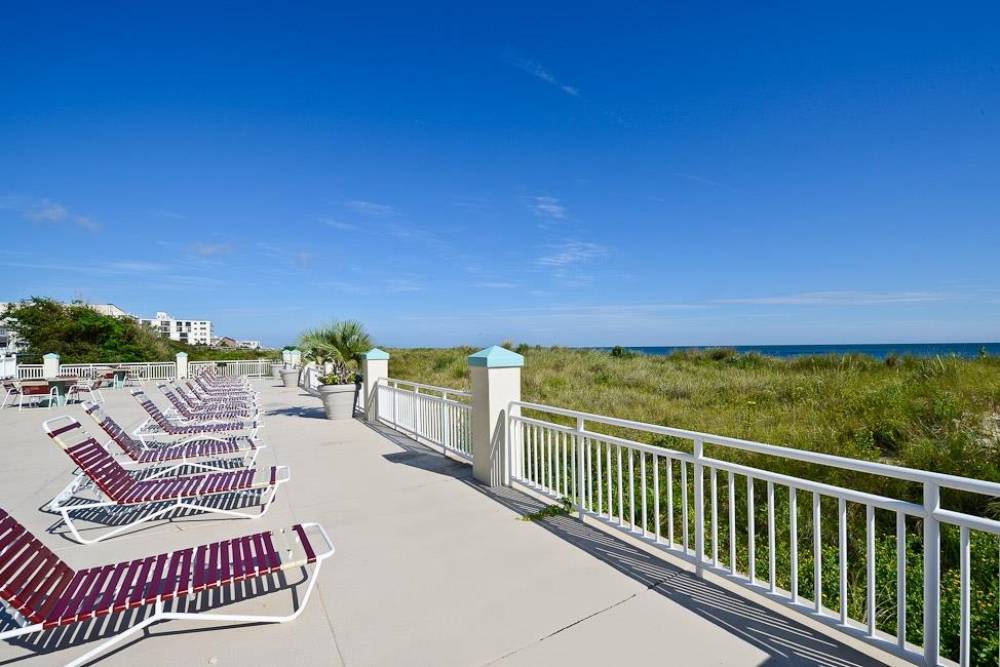 Best Western Plus Holiday Sands Inn & Suites 3
