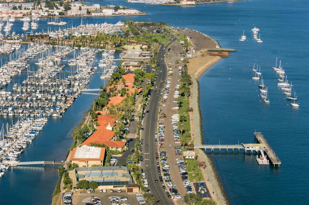 Best Western Plus Island Palms Hotel & Marina 2