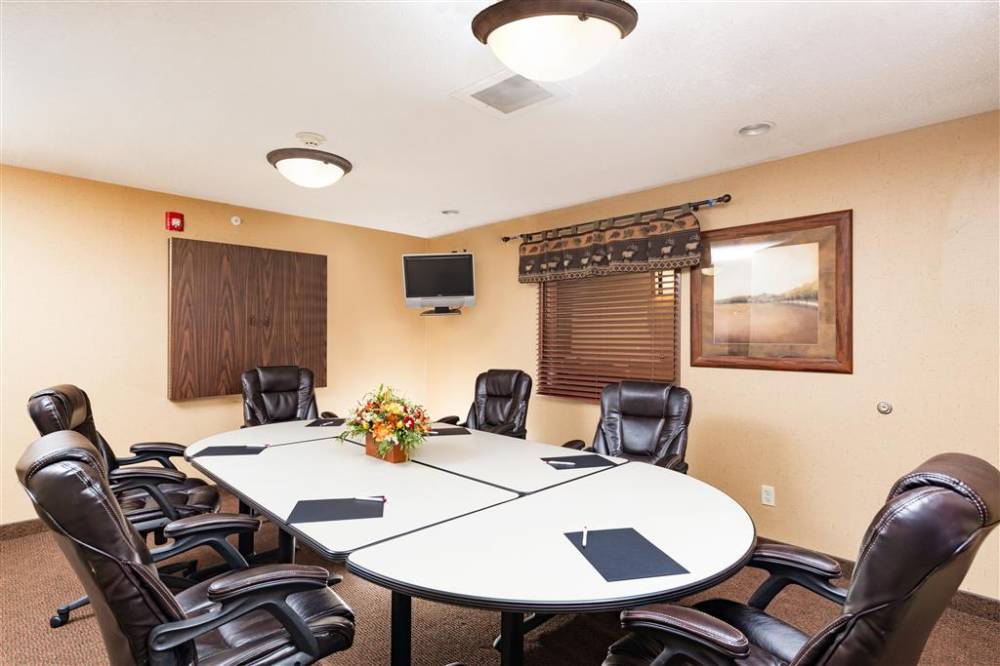 Best Western Plus Kelly Inn & Suites 6