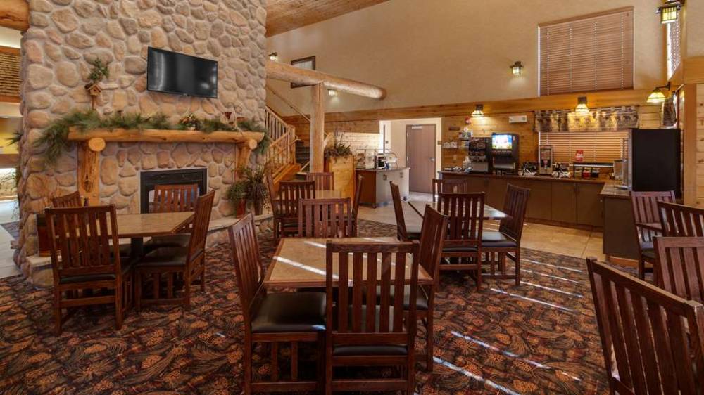 Best Western Plus Kelly Inn & Suites 7