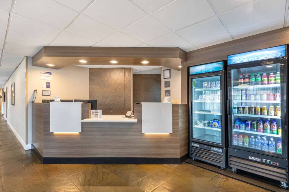 Best Western Plus Laurel 5