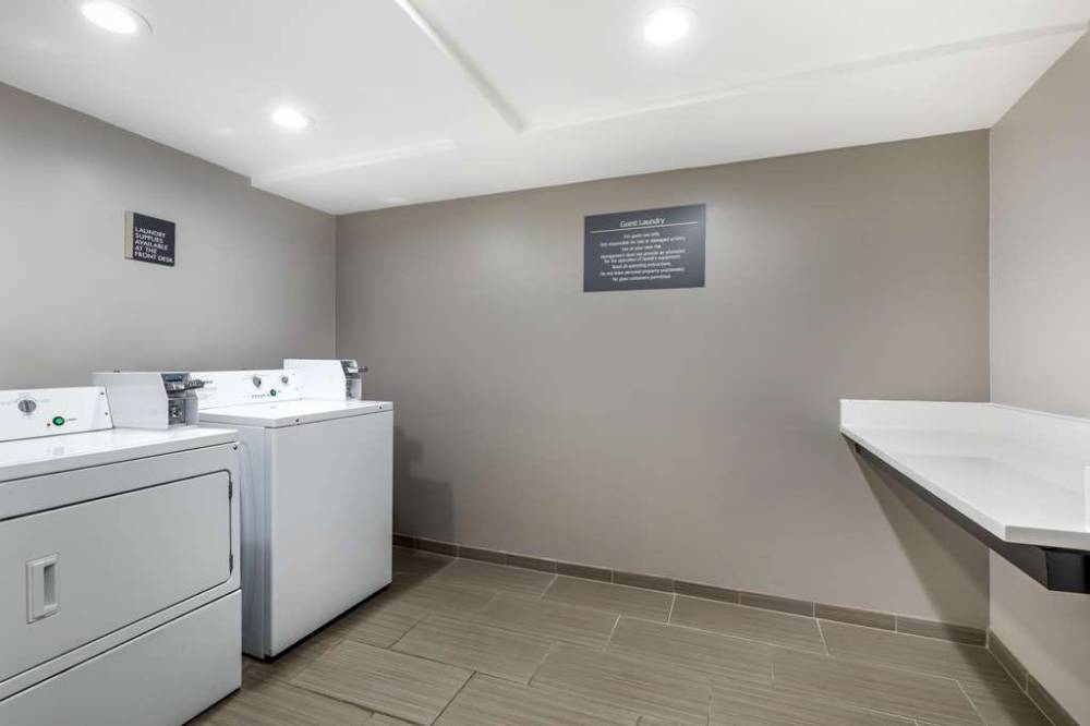 Best Western Plus Laurel 8