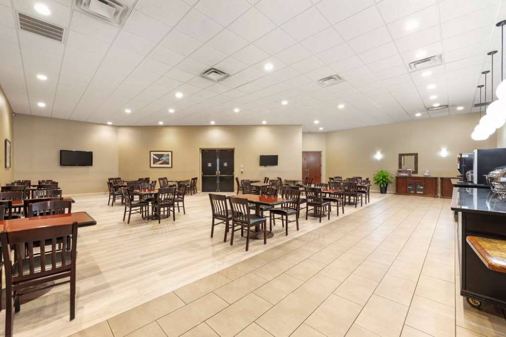 Best Western Plus Madison-huntsville Hotel 6