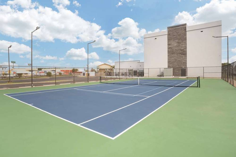 Best Western Plus Mobile Inn & Suites 5