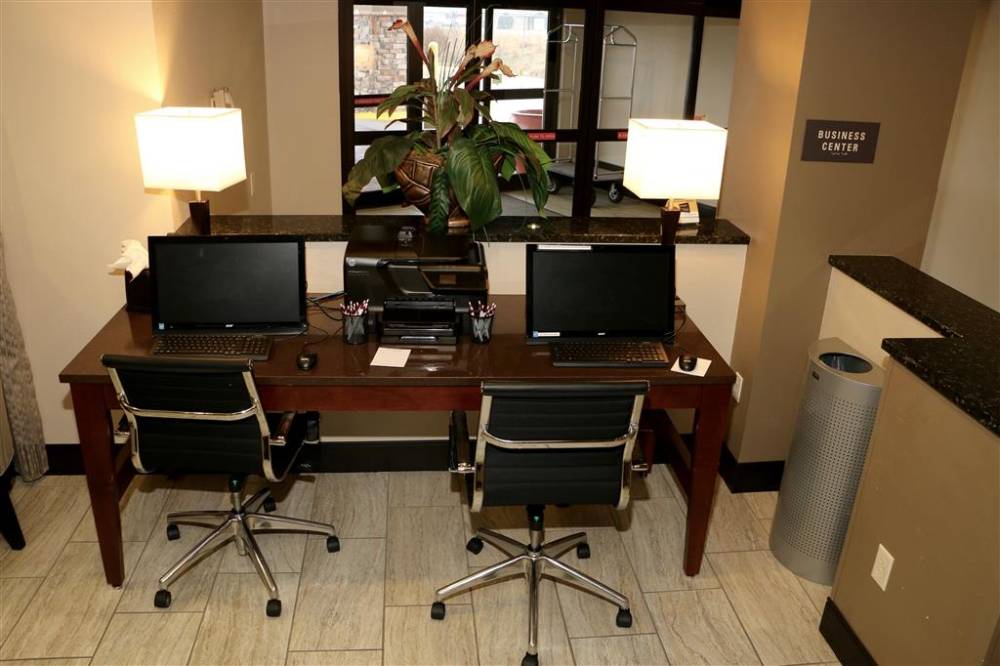 Best Western Plus Omaha Airport Inn 7