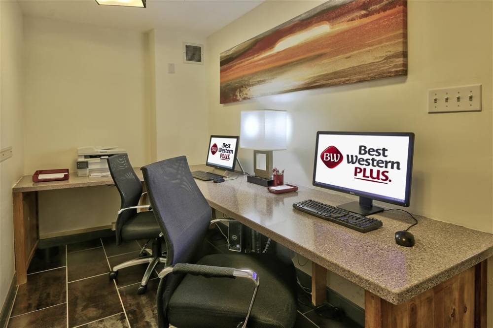 Best Western Plus Rio Grande Inn 6