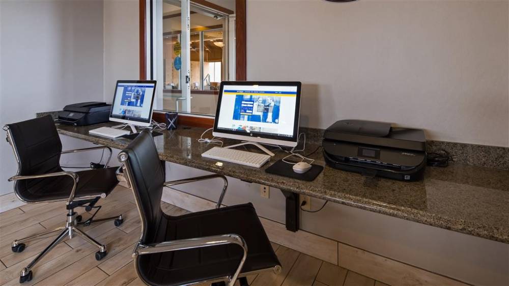 Best Western Port Columbus 4