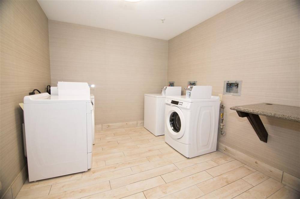Best Western Port Columbus 6