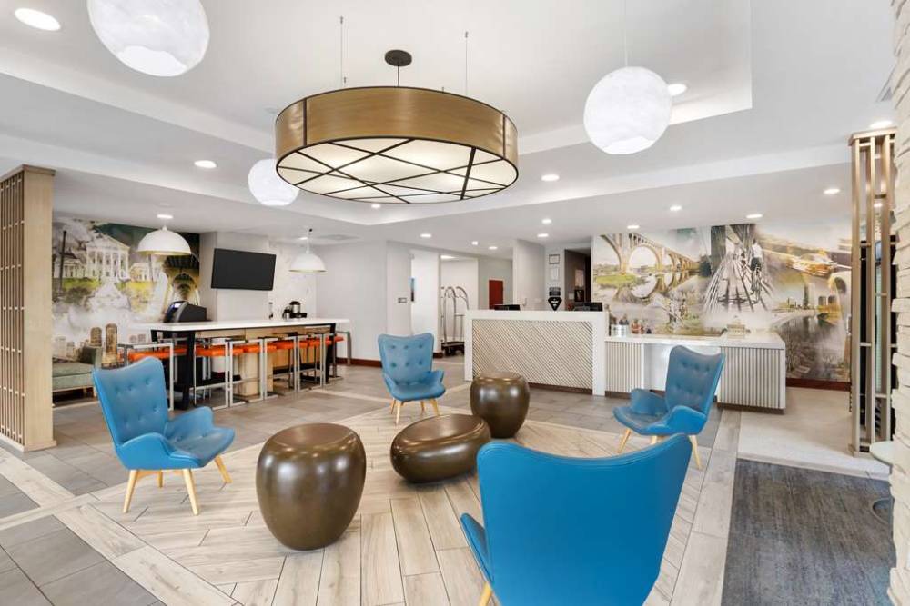 Best Western Premier Richmond City Gateway 5