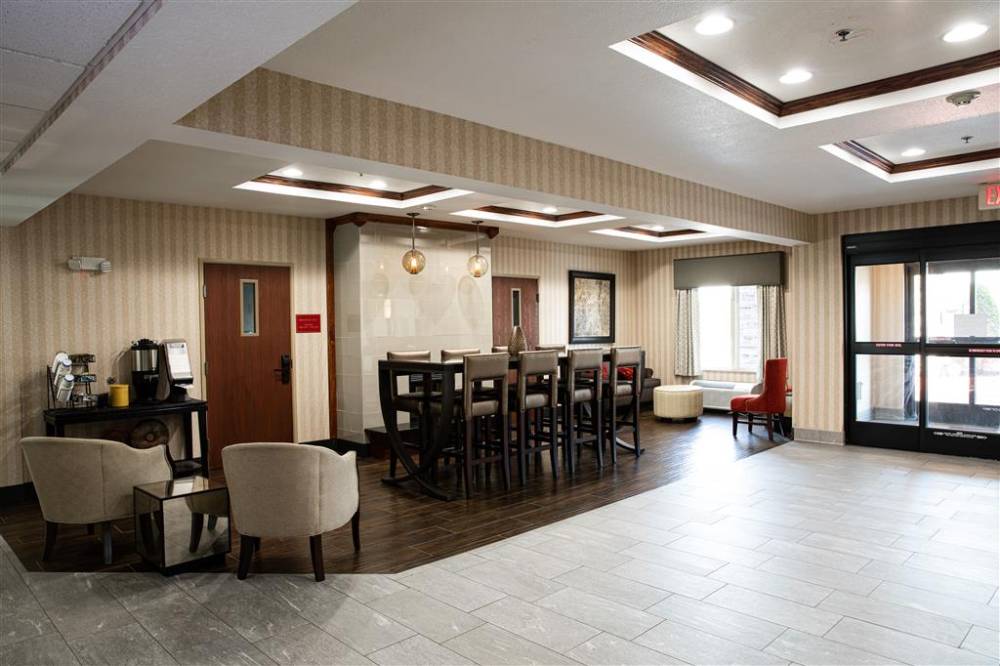 Best Western Providence-seekonk Inn 4
