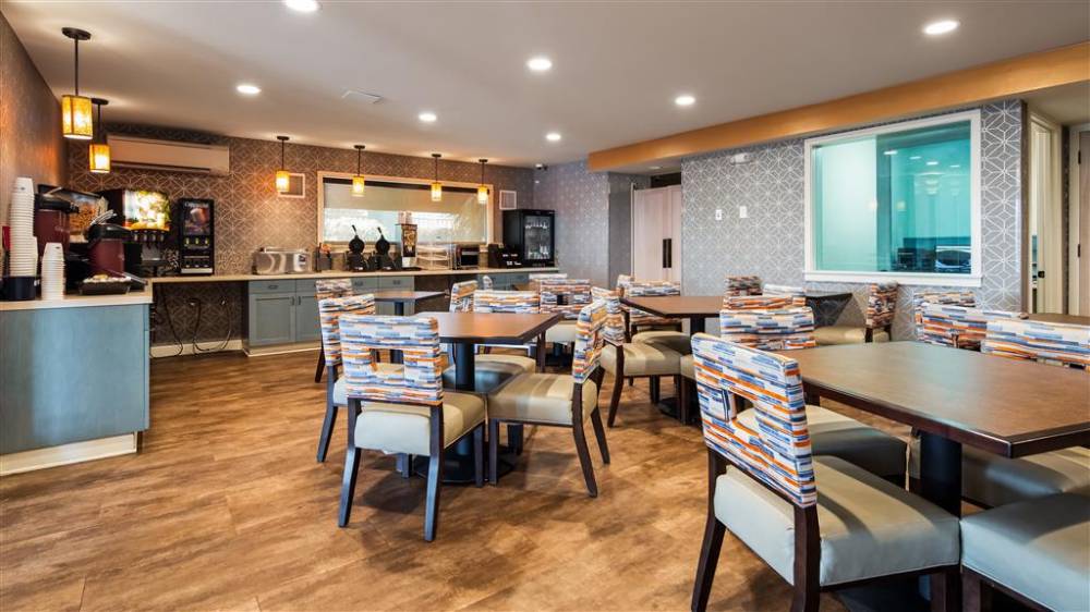 Best Western Sandman Hotel 9