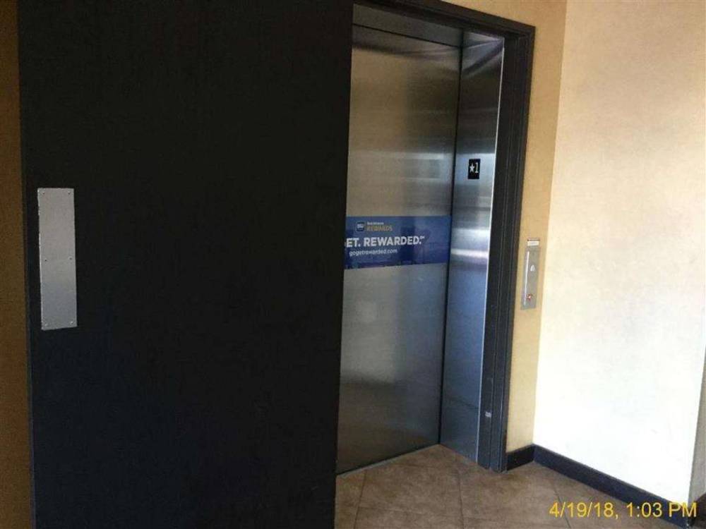 Best Western Windsor Pointe Hotel & Suites-at&t Center 3
