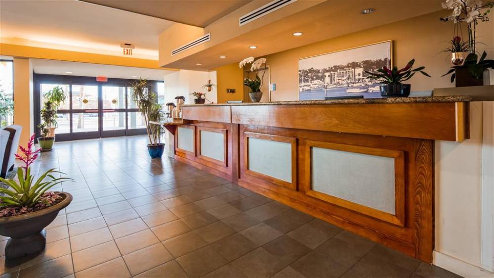 Best Western Yacht Harbor Hotel 4