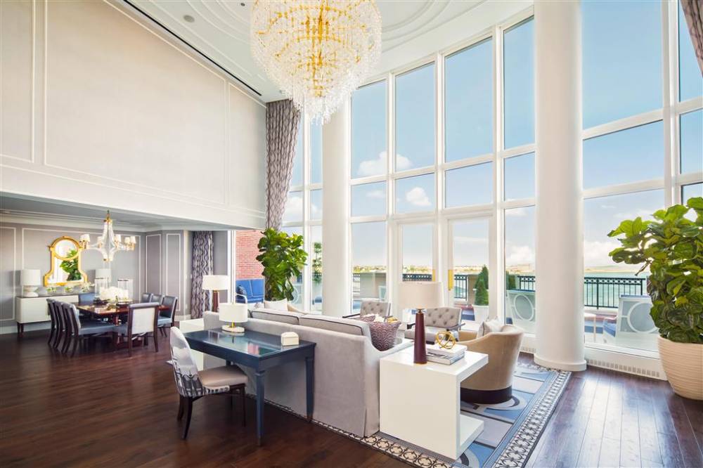 Boston Harbor Hotel 10