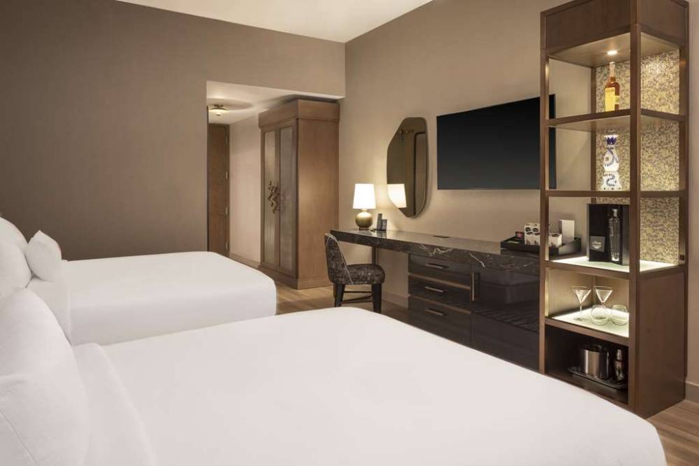 Caesars Republic Scottsdale  A Hilton Hotel 6