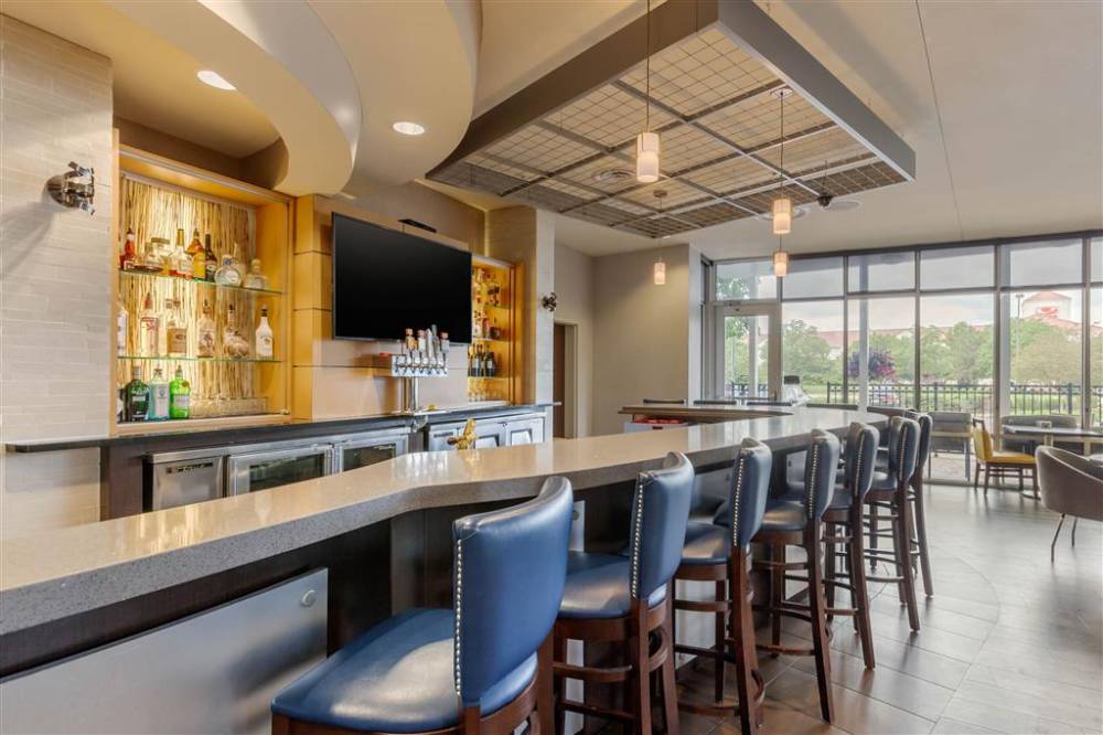 Cambria Hotel Denver Airport 8