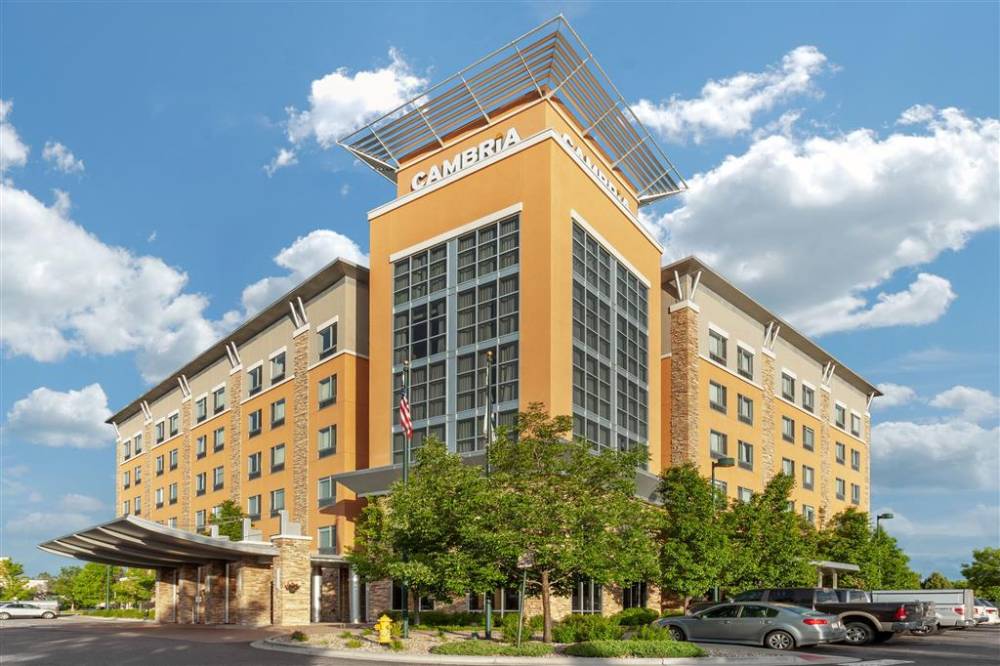 Cambria Hotel Denver Airport 3