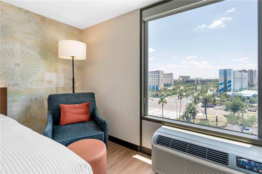 Cambria Hotel Orlando Universal Blvd 10