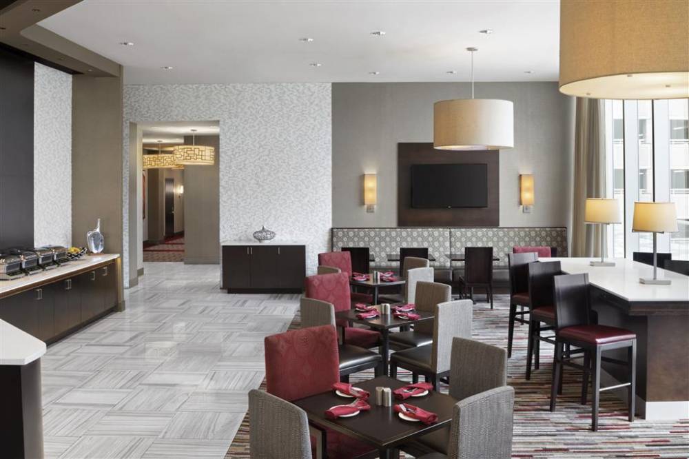 Cambria Hotel White Plains 9