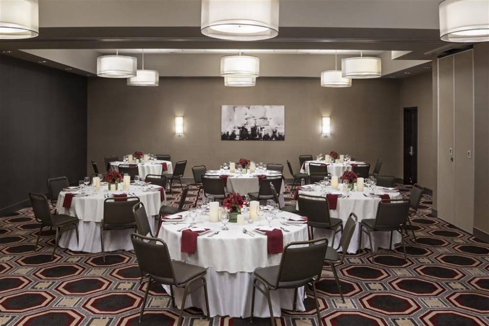 Cambria Hotel White Plains 5