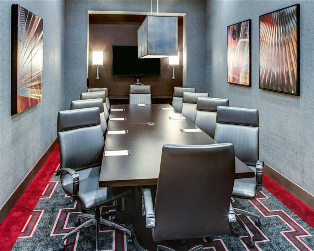 Cambria Hotel White Plains 4