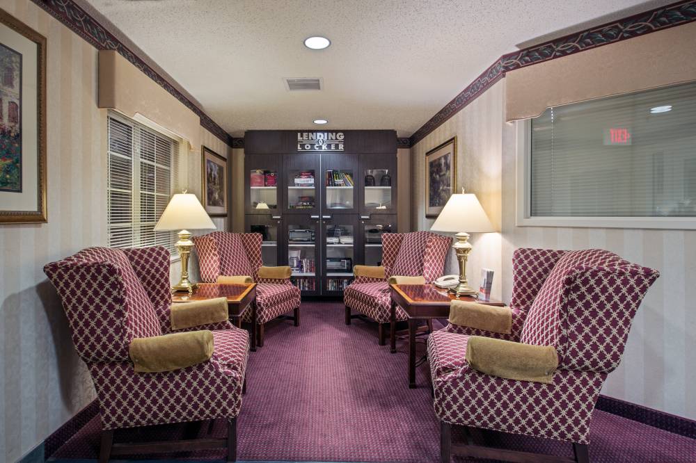 Candlewood Suites Appleton 9