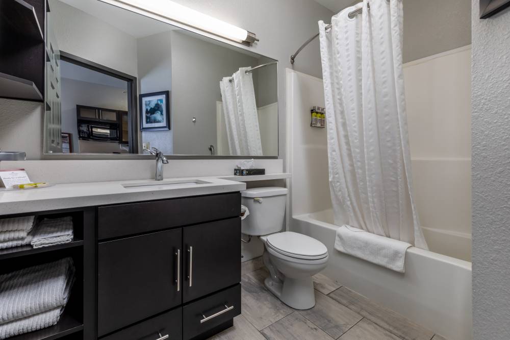 Candlewood Suites Arpt Alcoa 2