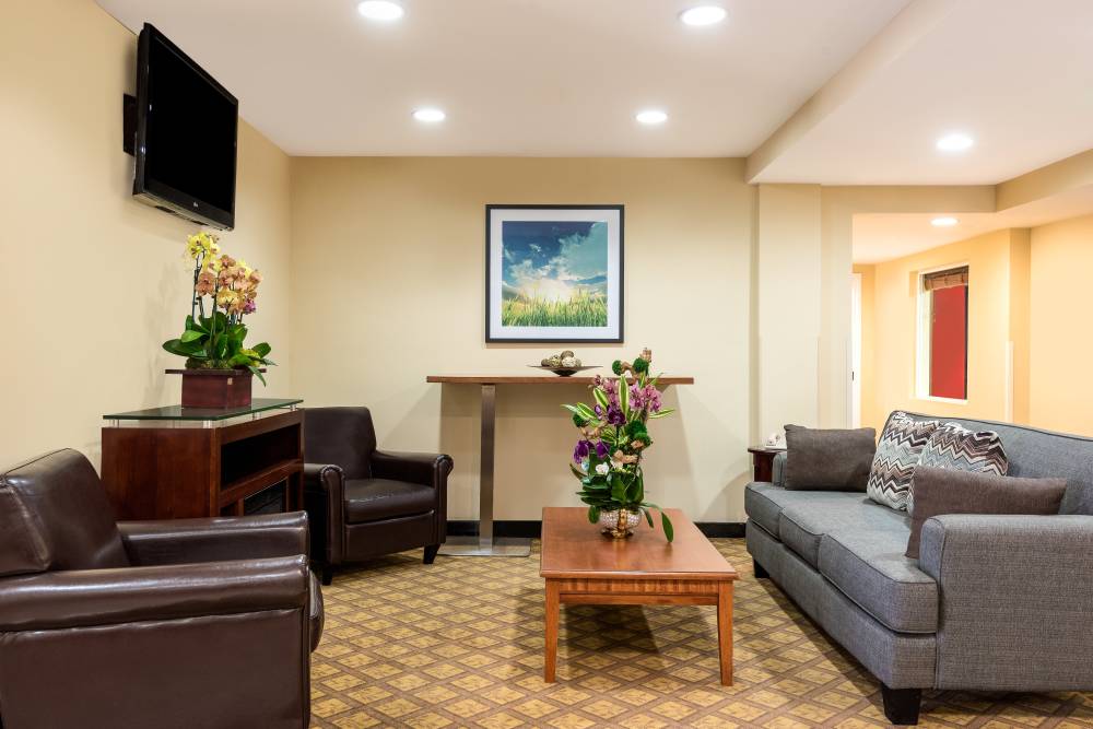 Candlewood Suites Lax Hawthorn 10