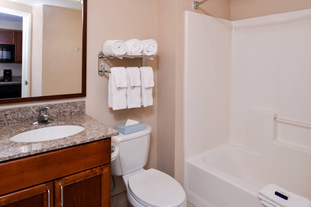 Candlewood Suites Meridian 4
