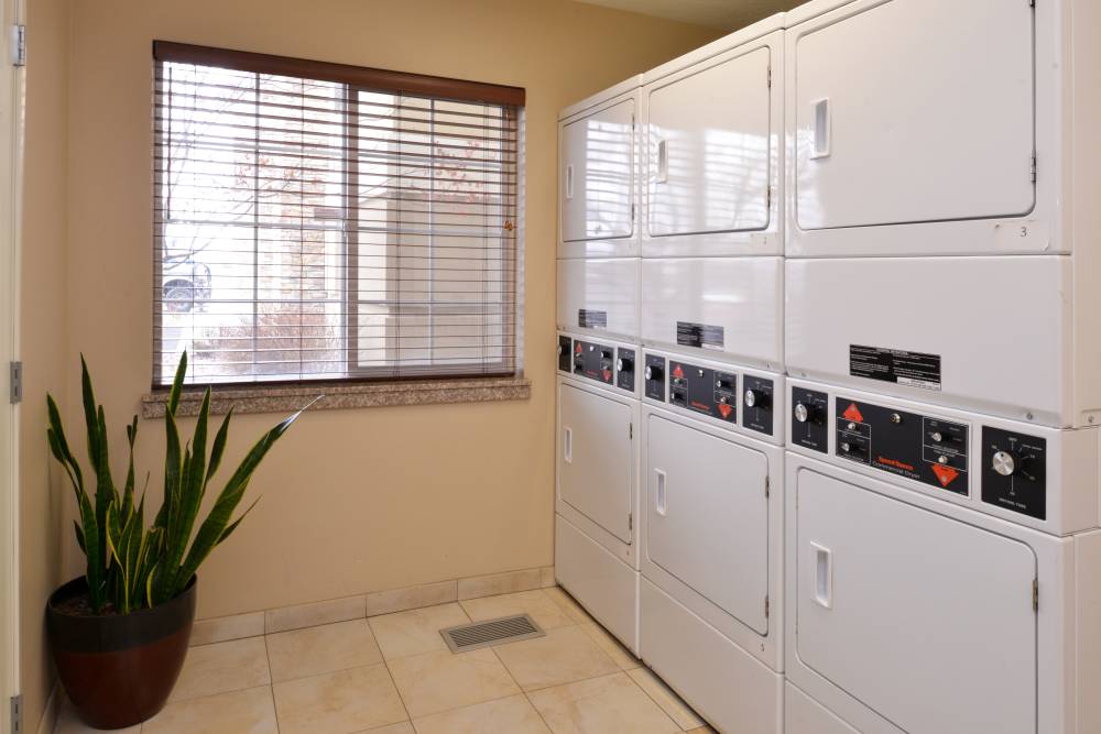 Candlewood Suites Meridian 8