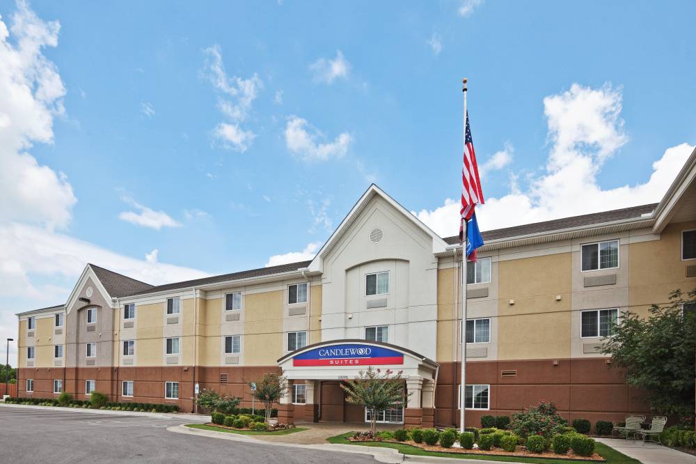 Candlewood Suites Owasso 3