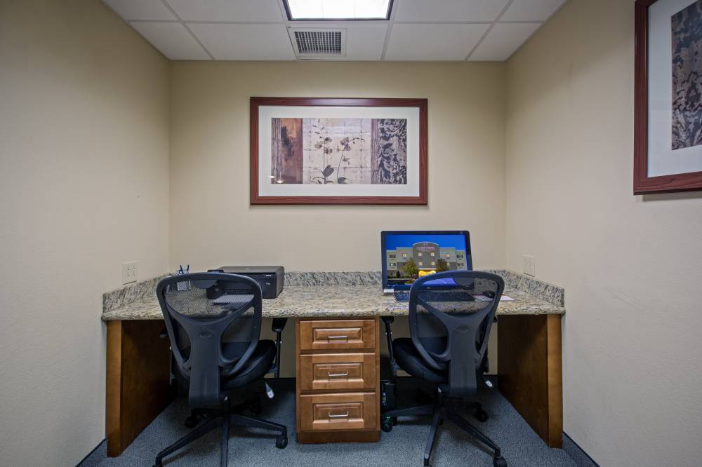 Candlewood Suites 5