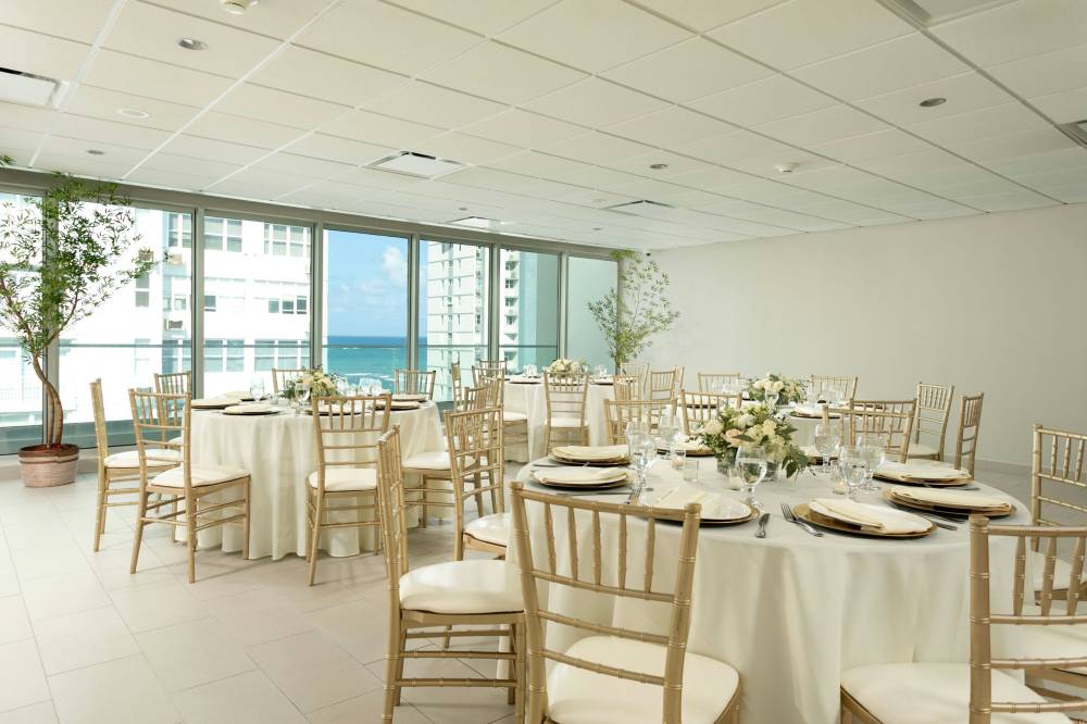 Casa Costera Isla Verde Beach Apartments By Marriott Bonvoy 8