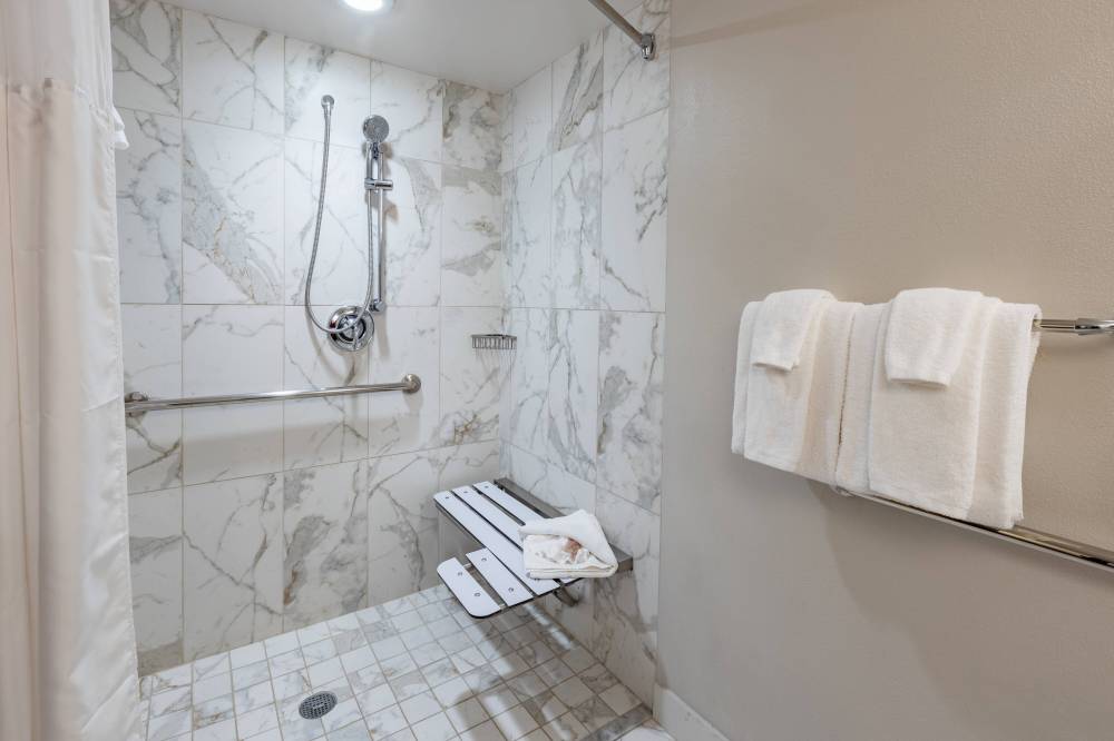 Castle Hotel Autograph Collection 4