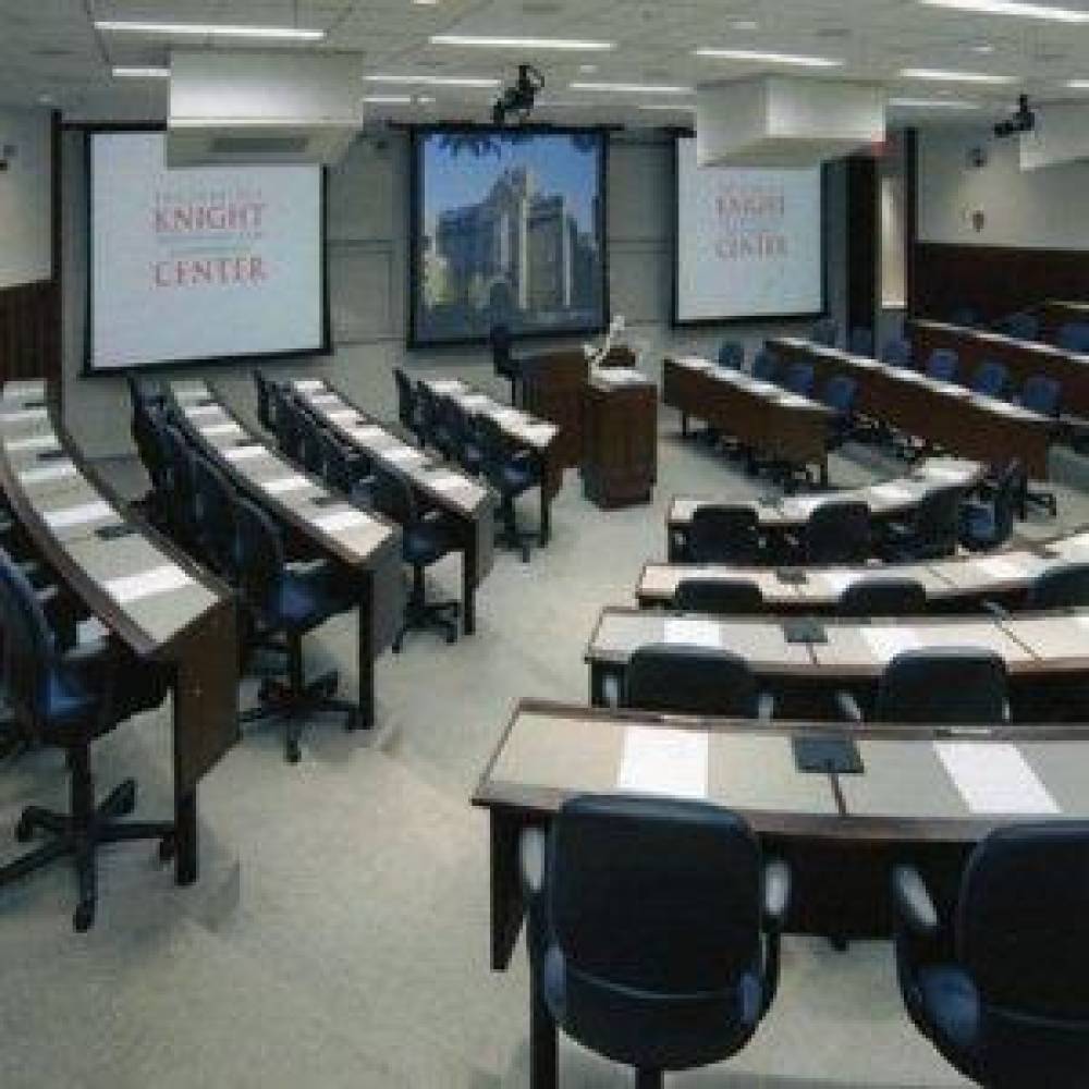 Charles F. Knight Executive Education Ce 3