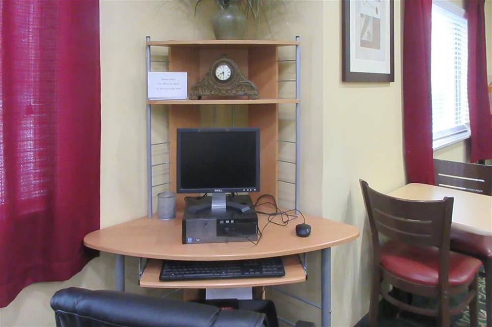 Clarion Inn Fairborn 3