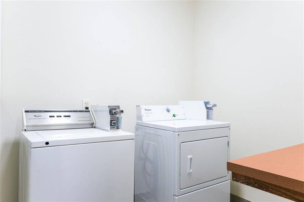 Clarion Pointe Madison-huntsville 7