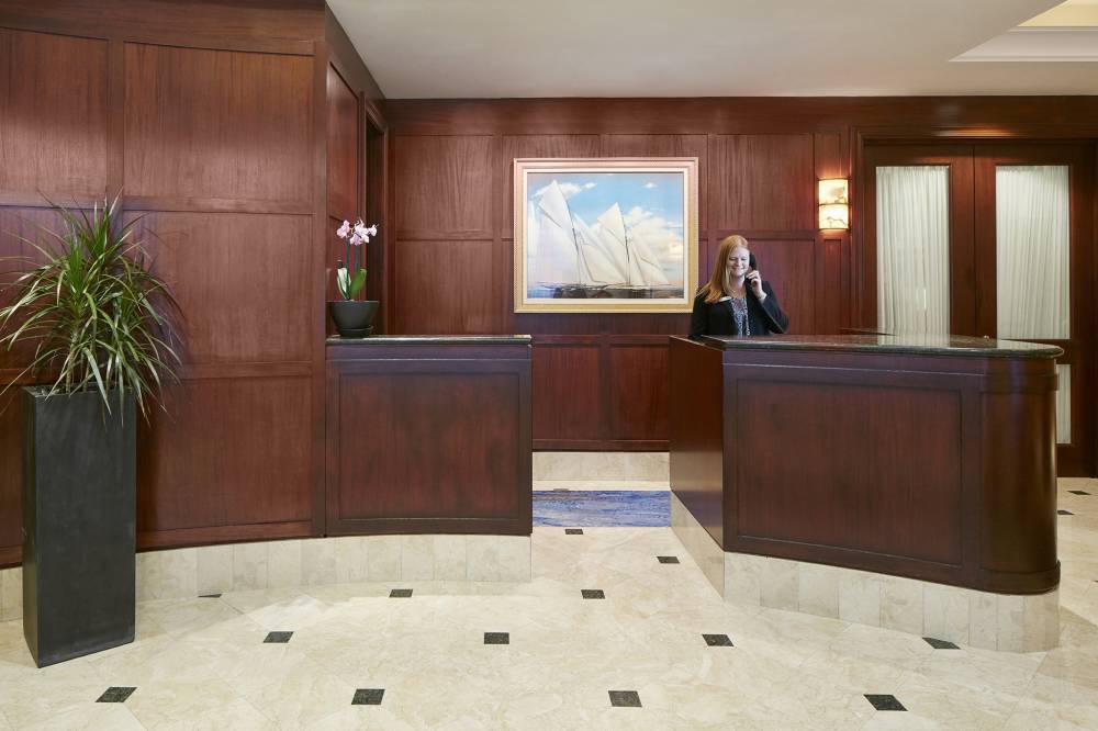 Club Quarters Hotel In Boston 6