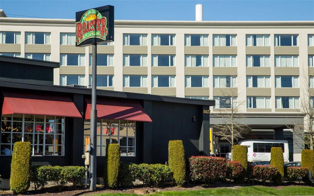 Coast Gateway Hotel 10