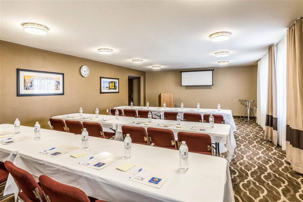Comfort Inn And Suites Albuquerque Downt 3