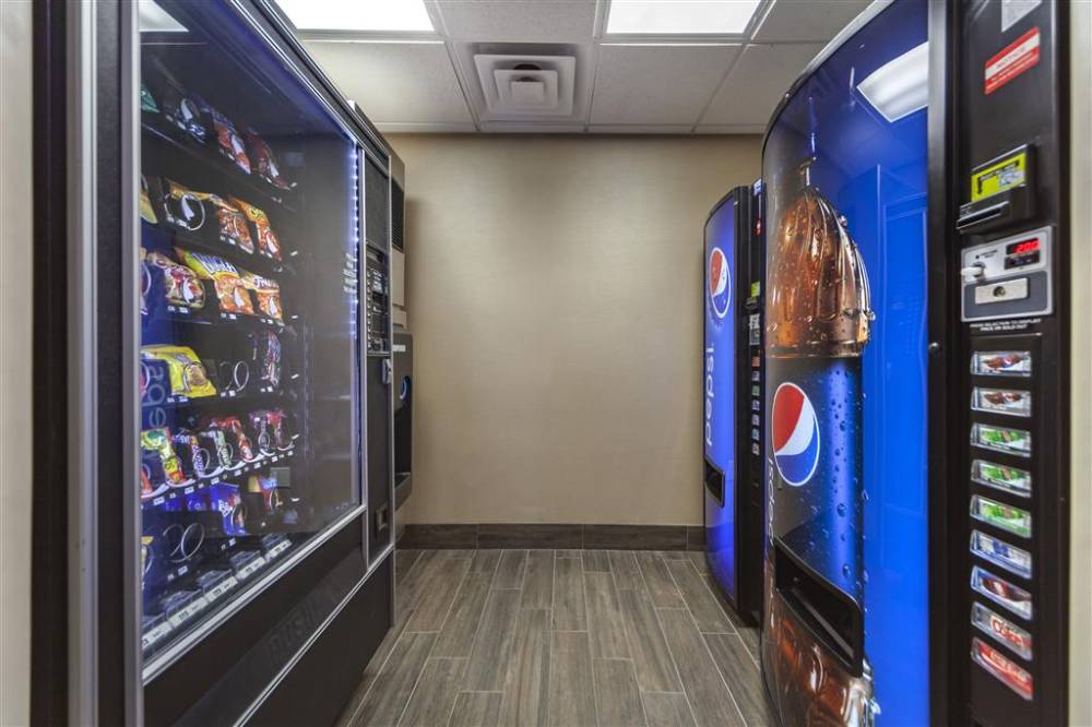 Comfort Inn And Suites Avera Southwest 5
