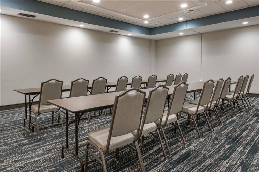 Comfort Inn And Suites Downtown-port Of Miami 4