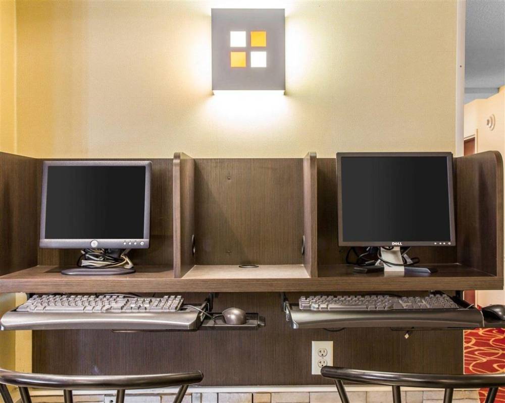 Comfort Inn And Suites East Hartford - H 4