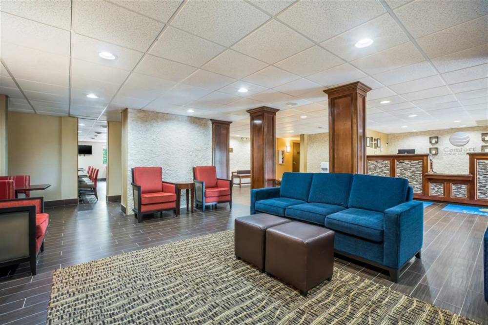 Comfort Inn And Suites Fairborn Near Wri 3