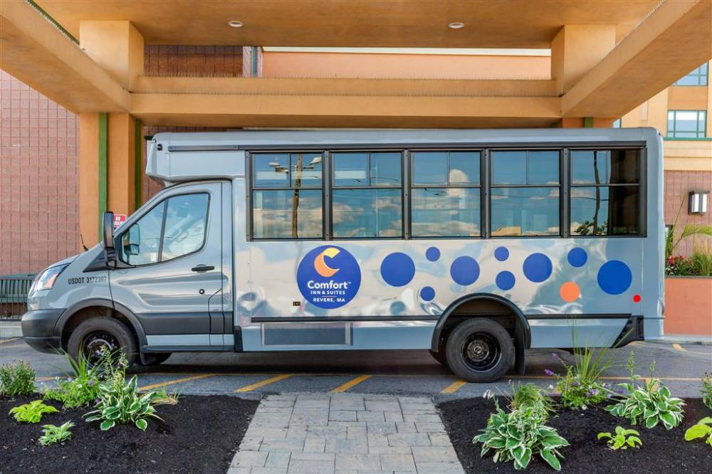 Comfort Inn And Suites Logan Internation 3