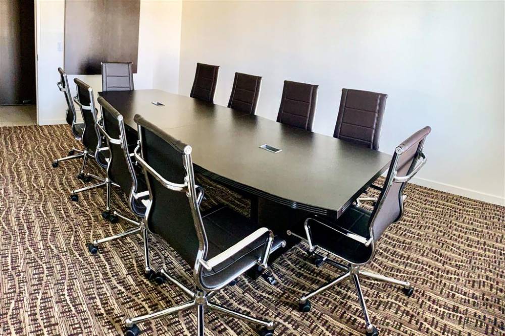 Comfort Inn And Suites Near Ontario Airp 5